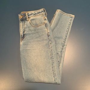 American eagle high waisted mom jeans